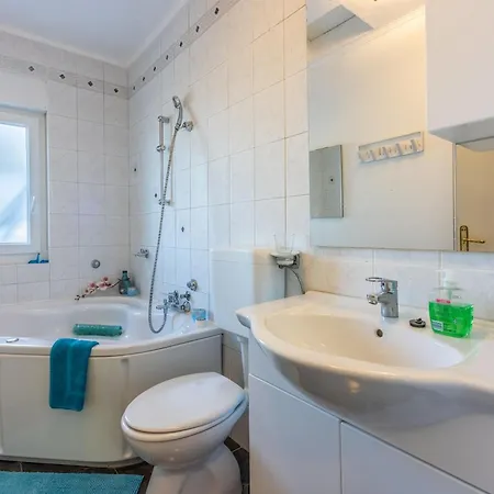 A2jass Apartman Banjole