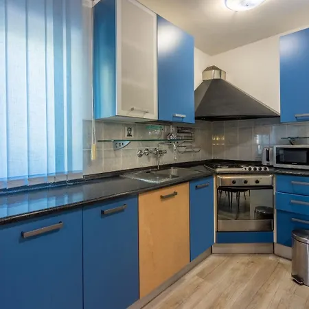 Apartment Mila - In Blue *