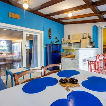 Mila - In Blue Apartment *