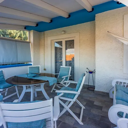 Apartment Mila - In Blue