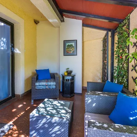 Mila - In Blue Apartment Banjole