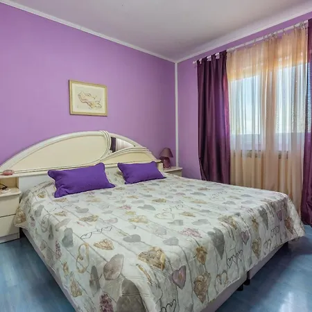 A2jass 公寓 班约勒